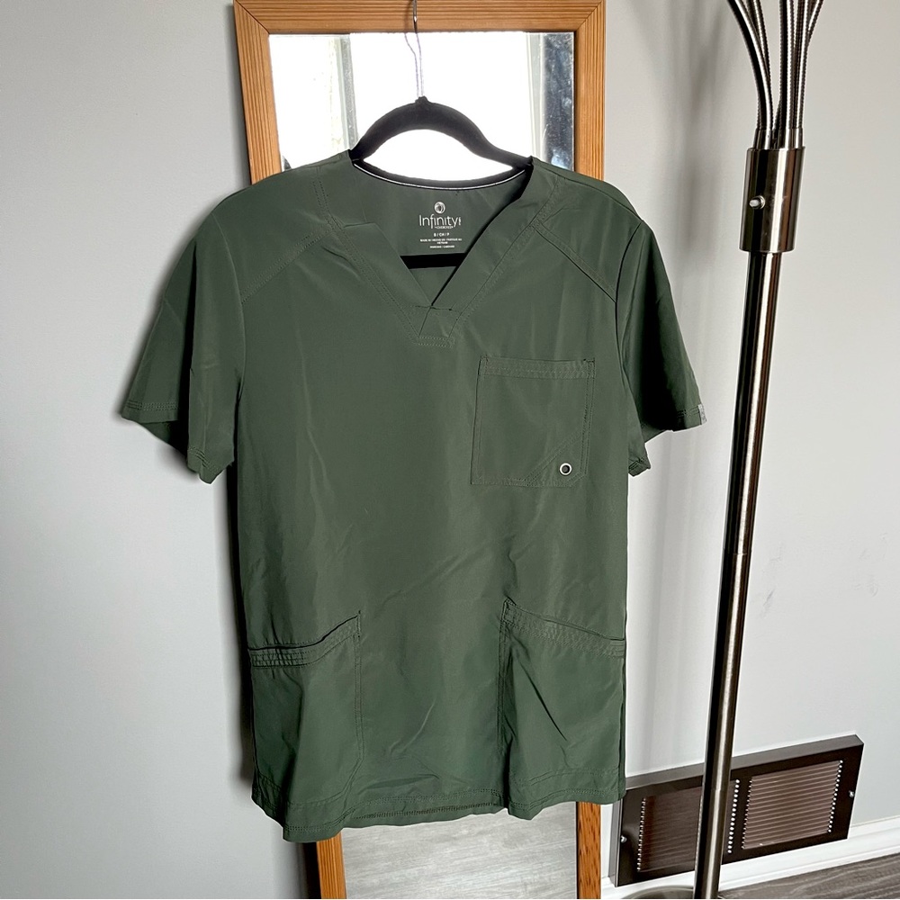 Infinity by Cherokee Scrub Top